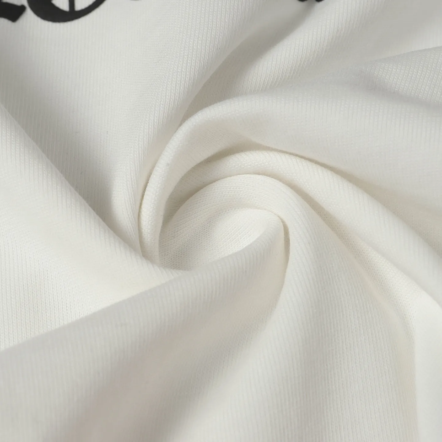 🅿️180 Chrome hearte/Chrome heart ch 25ss early spring new Sanskrit foam short-sleeved T-shirt. A must-have item for daily commuting for men and women in light luxury. The correct version is welcome to compare. Detailed features: ·280 grams of 100% pure cotton double yarn jersey fabric. ·Custom-dyed special thickening in the same vat. 32 pieces of double-strand 1x1 thread. Size: XS-L